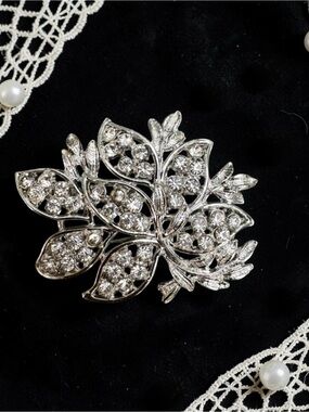 Large Vintage Silver Crystal Leaf Brooch